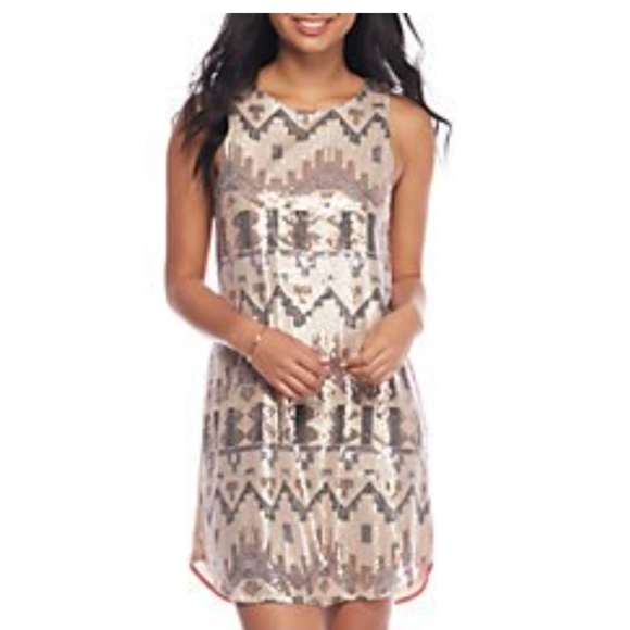 EVERLY SEQUIN DESIGN DRESS S - Picture 2 of 7